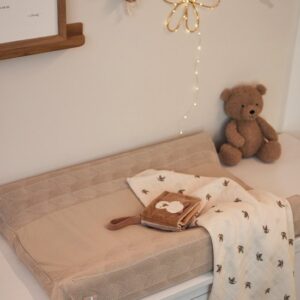 Jollein Aankleedkussenhoes Beige Jungle Babykamer Knie