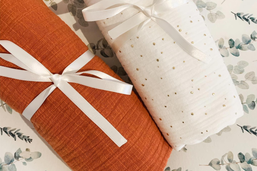 Hydrofiele doeken - swaddle doeken - inbakerdoeken - waarvoor nodig - zonbeschermingsdoek - afdroogdoek